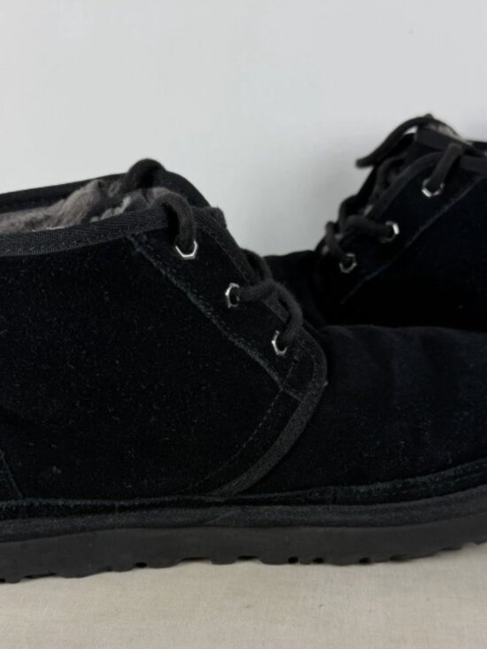 UGG Men\'s Neumel Black Suede Chukka Boots Size 12 Lace Up Sheepskin 3236 Outdoor main image 4
